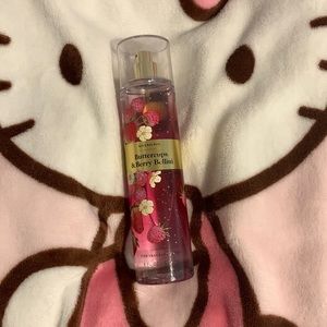 Bath and body works Buttercups & Berry Bellini